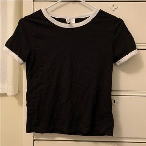 Divided by H&M black and white basic tee